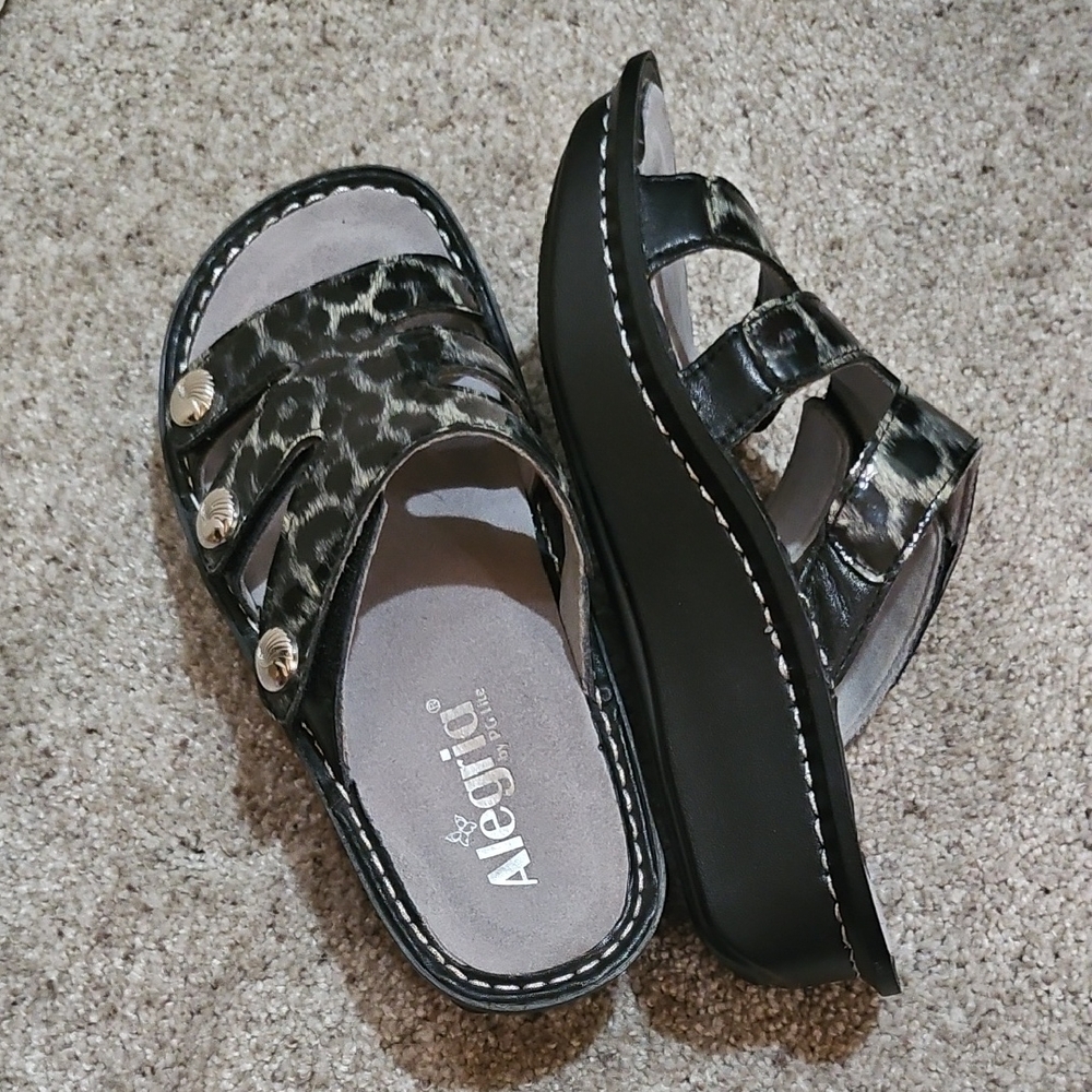 Alegria Black Sandals Stylish Slip-On Comfort